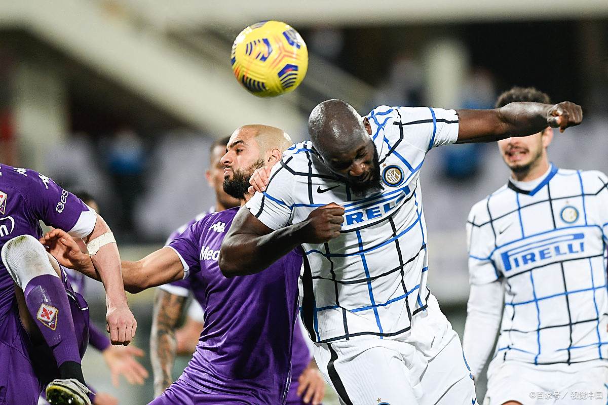 佛罗伦萨主场迎战都灵，全力保持不败