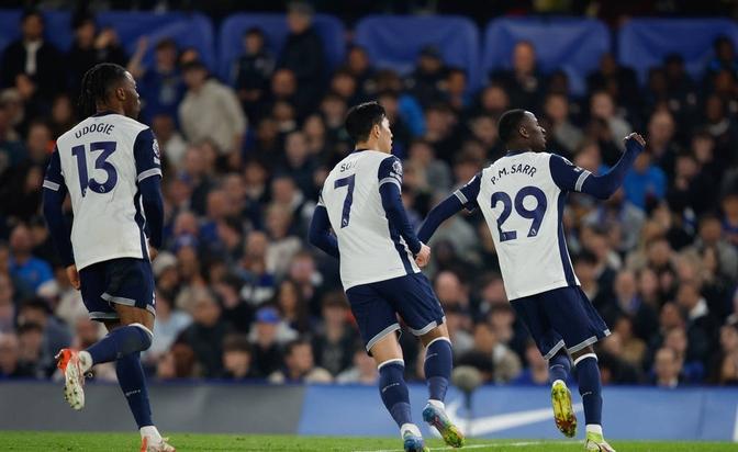 热刺阵容深度受质疑，教练组应及时调整的简单介绍