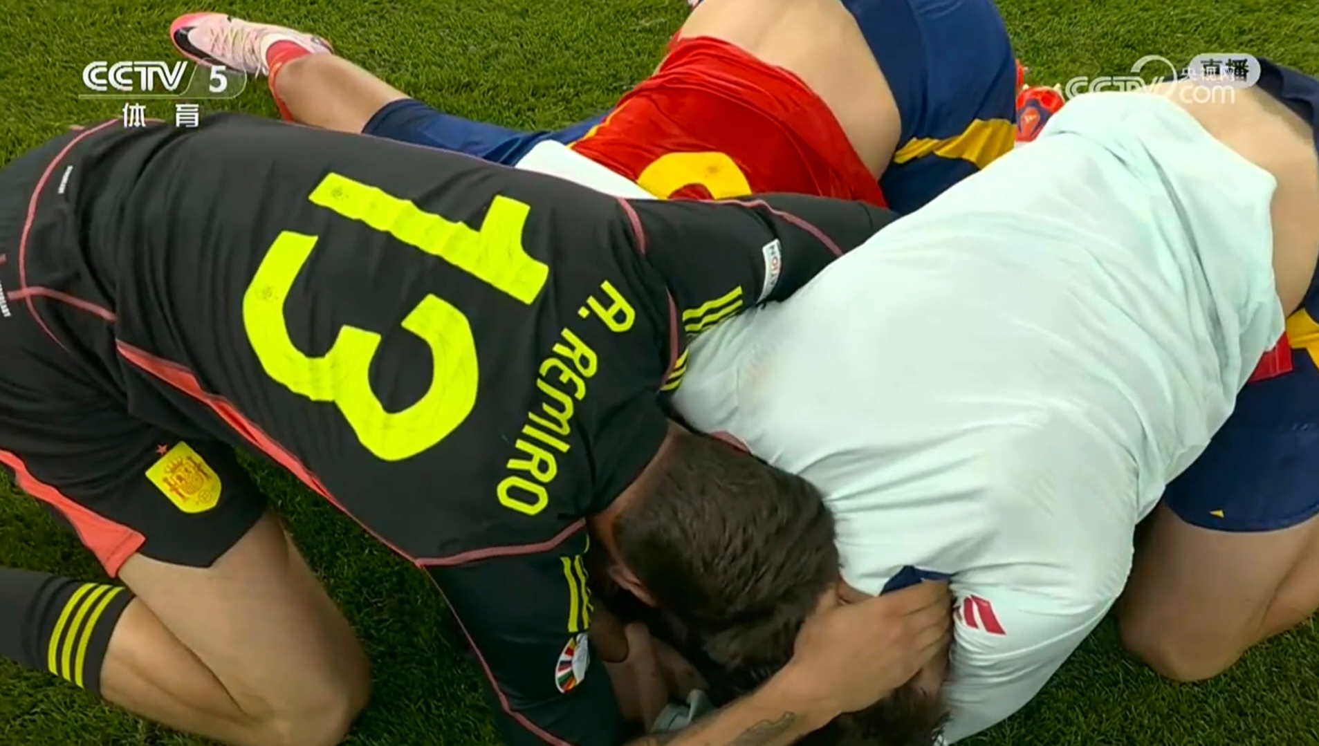 射手破门球队取胜,力挫对手进决赛 射手破门球队取胜,力挫对手进决赛