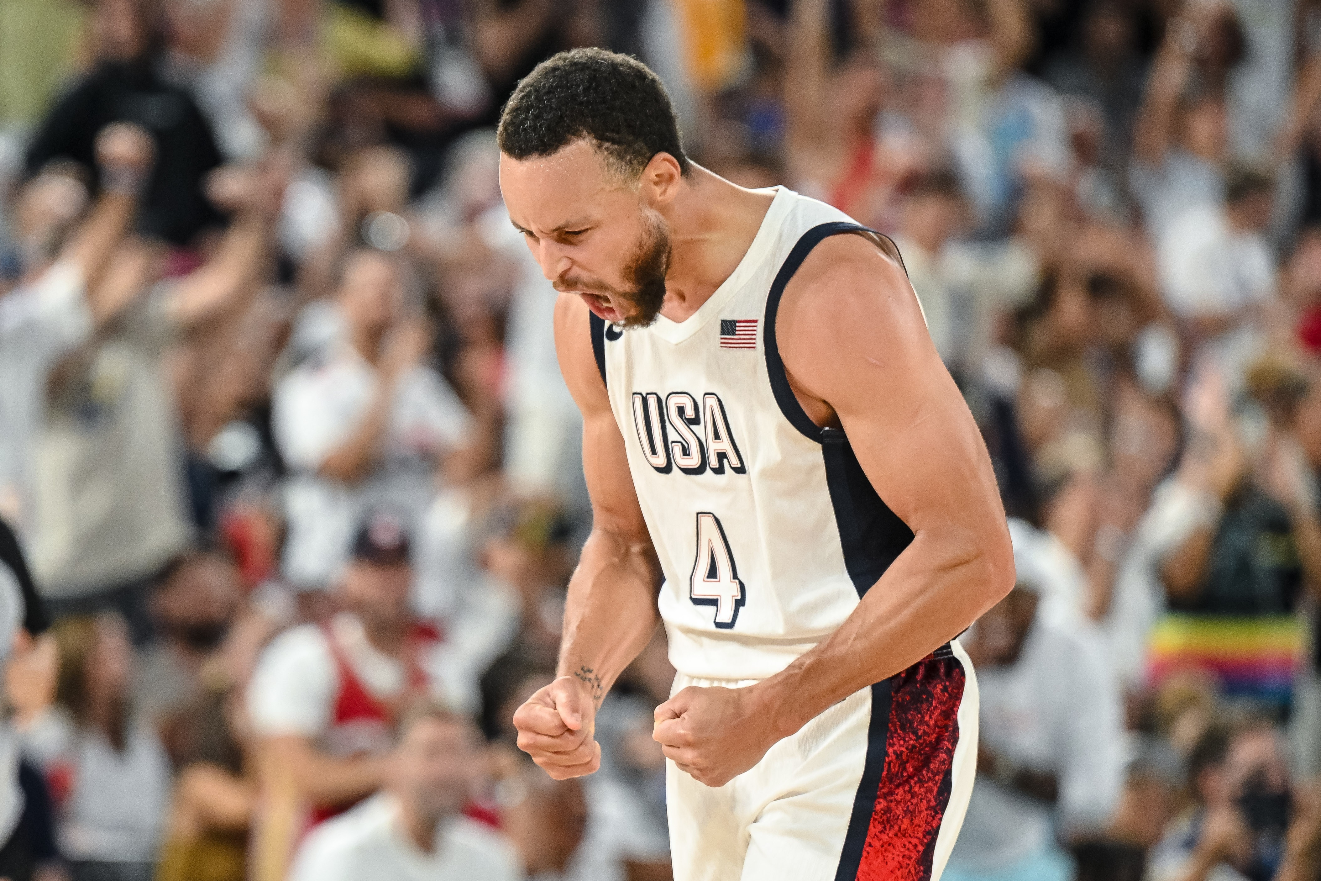 美国运动员全力以赴,取得好成绩 美国运动员全力以赴,取得好成绩