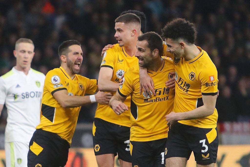 狼队客场逼平曼联,展现争取欧战席位决心的简单介绍 狼队客场逼平曼联,展现争取欧战席位决心的简单介绍