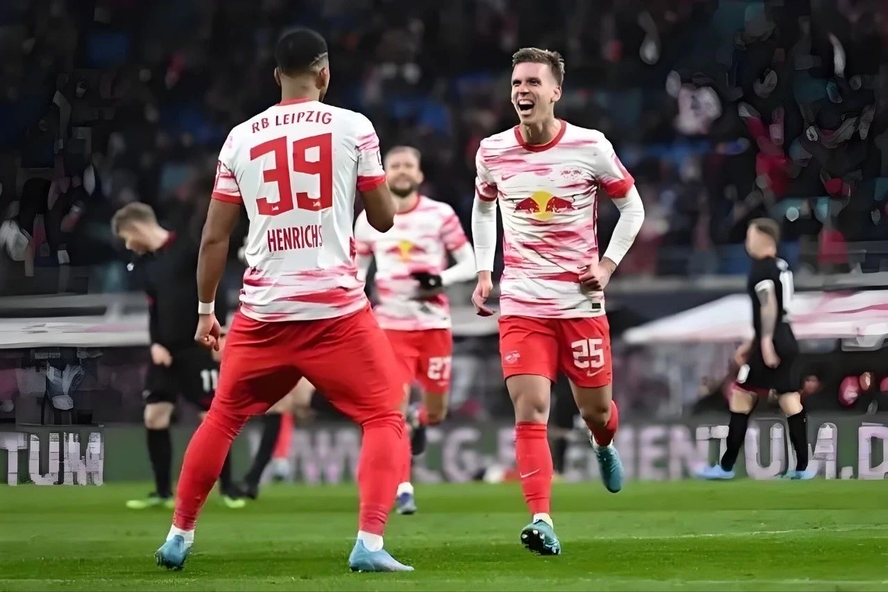 包含莱比锡队继续不败，实力稳定排名前列的词条